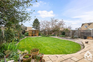 Photo 16- click for photo gallery